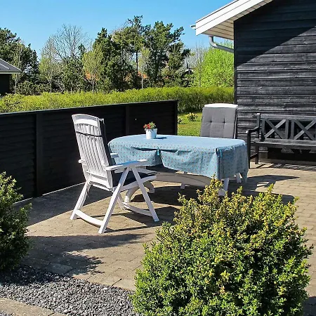 Holiday Skovsgardsvej Holiday home Hals